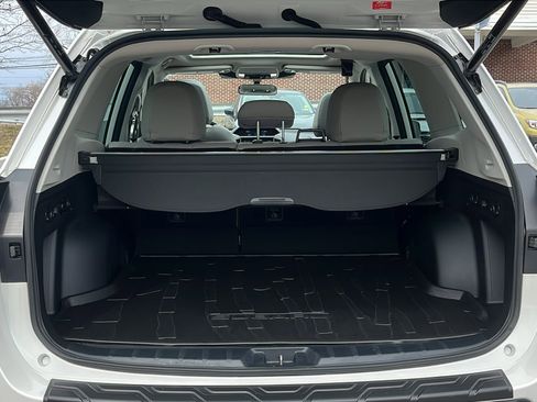 Certified 2023 Subaru Forester Limited image 25