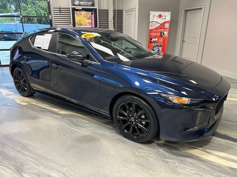 Used 2024 MAZDA MAZDA3 s FWD image 27