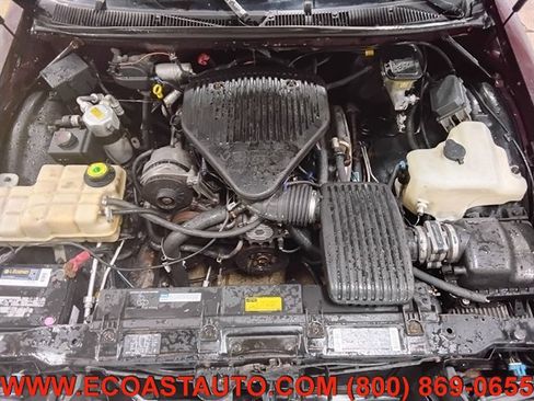Used 1995 Buick Roadmaster Sedan RWD image 9