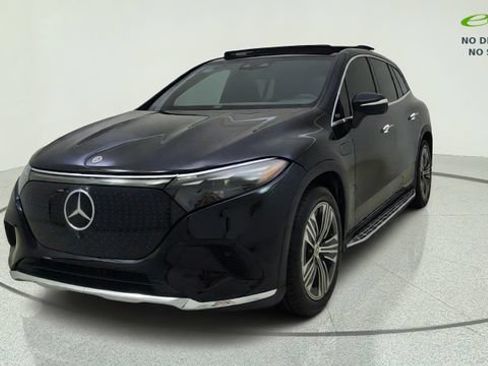 Used 2023 Mercedes-Benz EQS 450+ 4MATIC SUV image 3