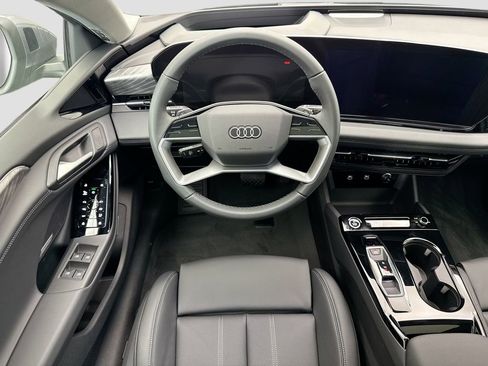 Used 2025 Audi A6 e-tron Premium Plus w/ Premium Plus RWD image 12
