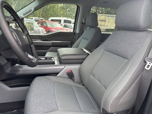 New 2025 Ford F150 XLT w/ Equipment Group 302A MID image 10