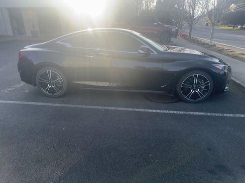 Used 2018 INFINITI Q60 3.0t Sport w/ Sensory Package 3.0T Sport image 5