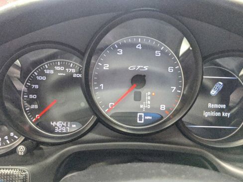 Used 2015 Porsche Panamera GTS image 24