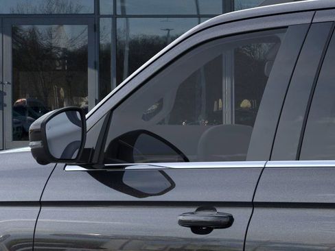 New 2026 Ford Expedition Active image 20