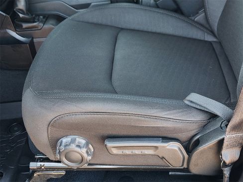 Used 2020 Jeep Wrangler Unlimited Sport S image 26