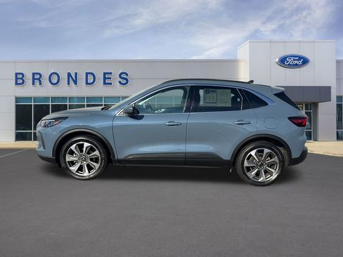 Used 2025 Ford Escape Platinum image 1