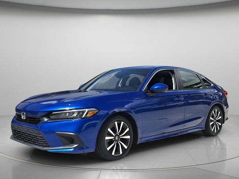 Certified 2024 Honda Civic EX image 9