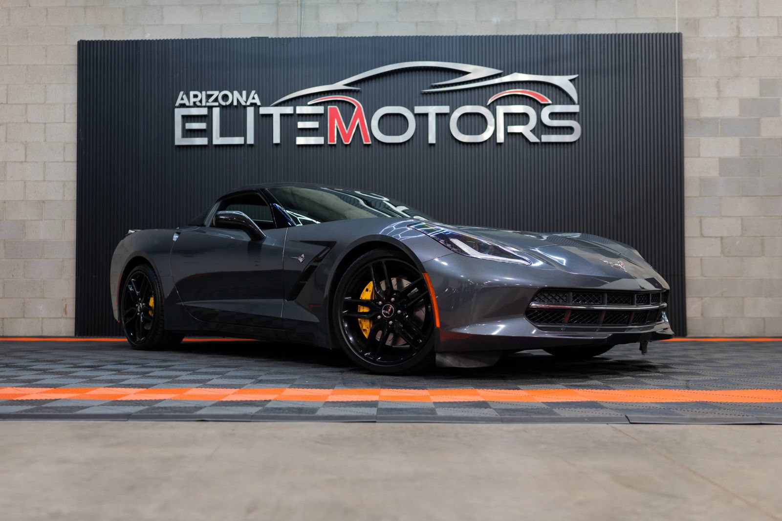 Used 2014 Chevrolet Corvette Stingray Convertible w/ 3LT Preferred Equipment Group RWD image 5