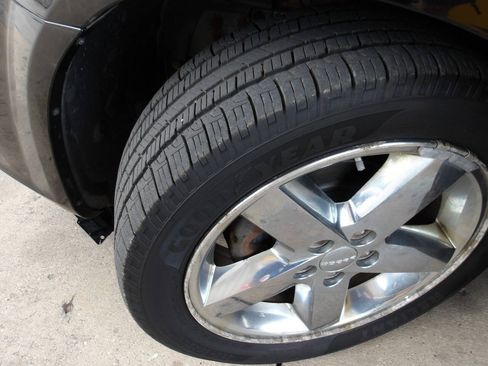 Used 2014 Dodge Avenger SE w/ Rallye Appearance Group FWD image 43