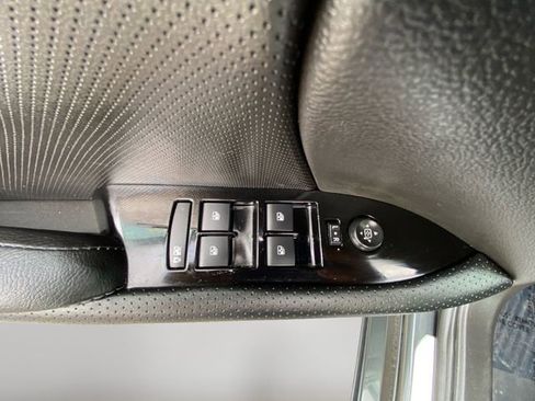 Used 2014 Cadillac XTS Premium image 17