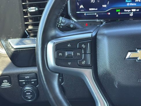 Used 2025 Chevrolet Silverado 1500 LT image 18