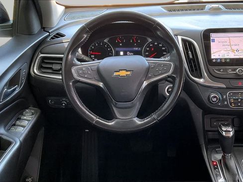 Used 2019 Chevrolet Equinox LT FWD image 6
