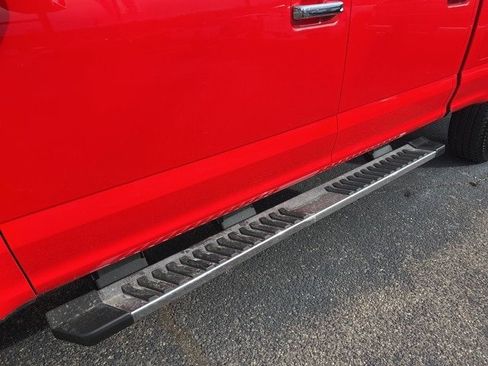 Used 2018 Ford F250 Lariat w/ Chrome Package image 6