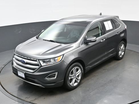 Used 2015 Ford Edge Titanium w/ Equipment Group 301A image 33
