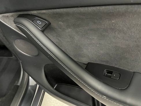 Used 2024 Tesla Model Y 2WD image 48