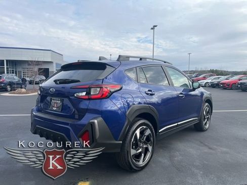 New 2026 Subaru Crosstrek 2.5i Limited w/ Crosstrek Mirror Package image 6