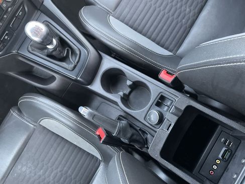 Used 2014 Ford Focus ST w/ Equipment Group 201A image 21