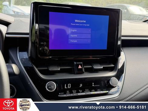 Used 2023 Toyota Corolla SE w/ Carpet Mat Package (TMS) FWD image 18