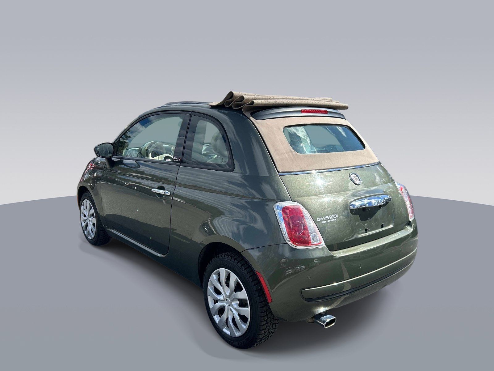 Used 2015 FIAT 500 Pop FWD image 6