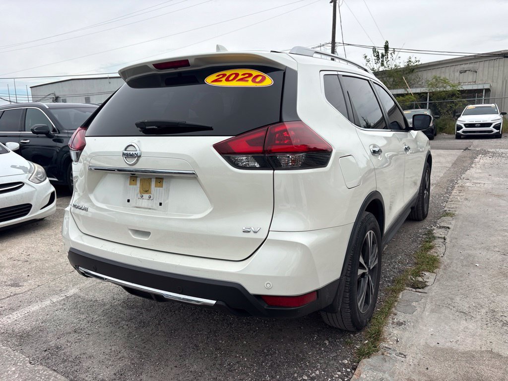 Used 2020 Nissan Rogue SV w/ Premium Package FWD image 3