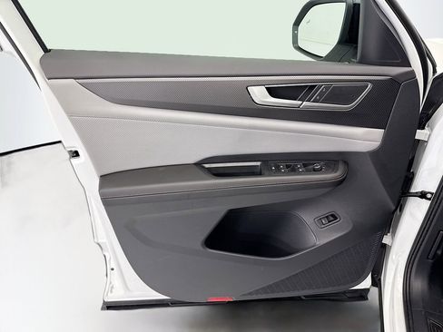New 2026 Volkswagen Atlas Peak Edition AWD/4WD image 23