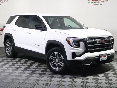 Used 2026 GMC Terrain Elevation AWD/4WD image 2