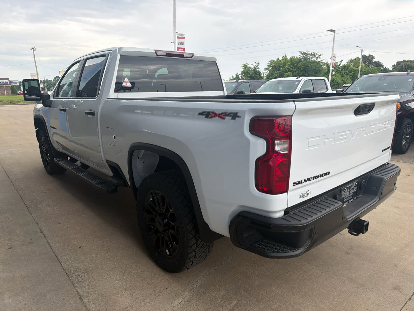 New 2026 Chevrolet Silverado 2500 Custom w/ Custom Value Package AWD/4WD image 3