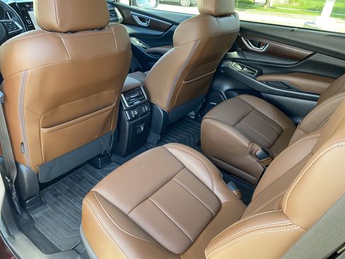 Certified 2023 Subaru Ascent Touring AWD/4WD image 19