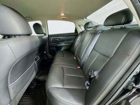 Used 2016 Nissan Altima 2.5 SL FWD image 30