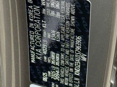 Used 2025 Kia Soul LX image 31