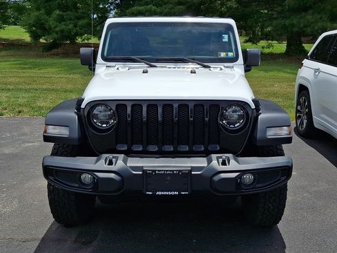 Used 2021 Jeep Wrangler Sport AWD/4WD image 2