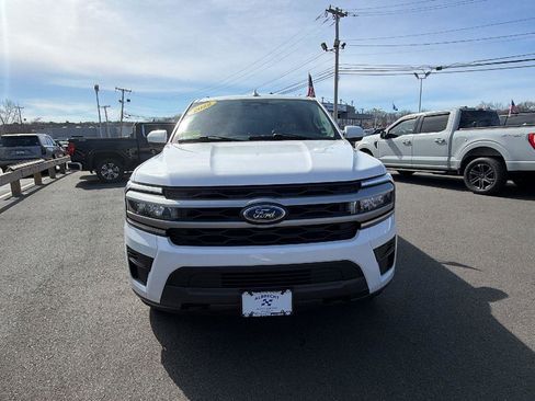 Used 2022 Ford Expedition Max XLT AWD/4WD image 2