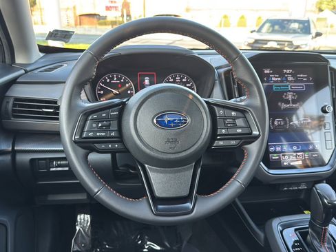 Certified 2025 Subaru Crosstrek 2.5i Limited w/ Popular Package #4A AWD/4WD image 2