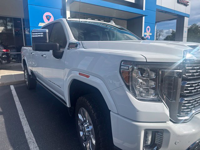 Used 2022 GMC Sierra 2500 Denali AWD/4WD image 2