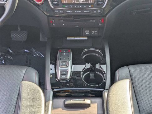 Used 2022 Honda Pilot Black Edition image 18