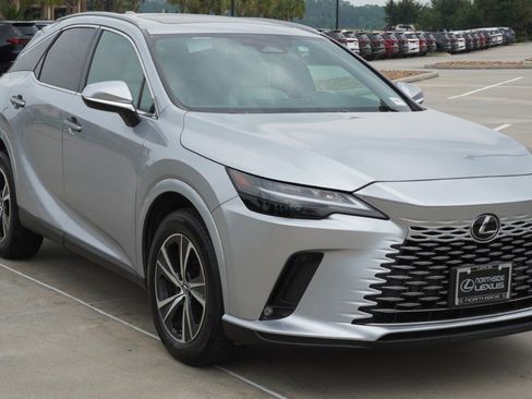 Used 2023 Lexus RX 350 Premium w/ Cold Area Package FWD image 3