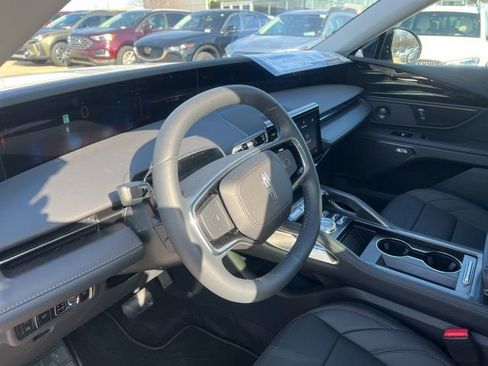 New 2026 Lincoln Nautilus Reserve w/ Jet Appearance Package image 12