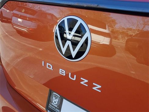 New 2025 Volkswagen ID. Buzz 1st Edition image 7