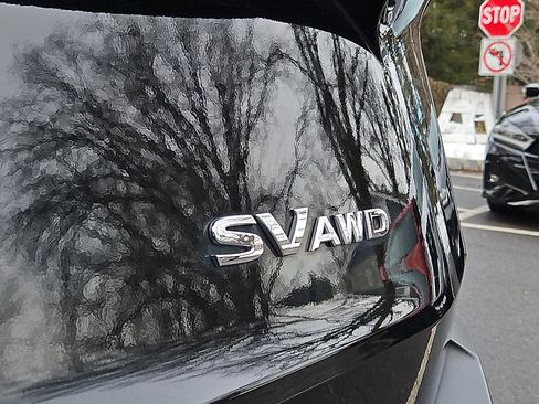 Certified 2023 Nissan Rogue SV image 30