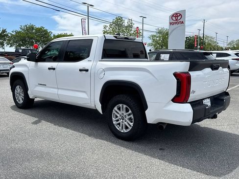 Used 2024 Toyota Tundra SR5 w/ SR5 Convenience Package RWD image 5