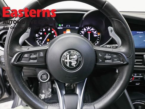 Used 2023 Alfa Romeo Giulia Sprint image 10