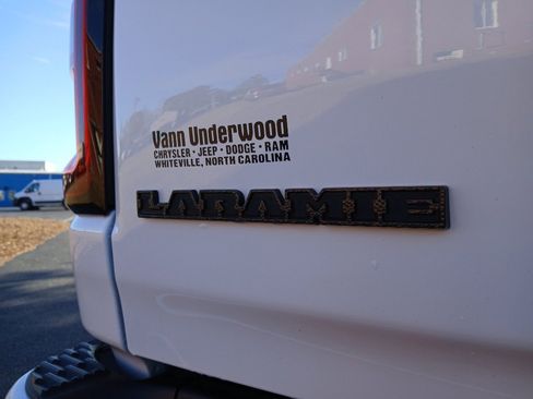 Certified 2025 RAM 1500 Laramie w/ Night Edition image 33