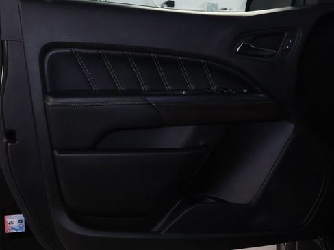 Used 2021 GMC Canyon Denali AWD/4WD image 10