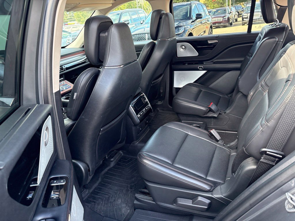 Used 2021 Lincoln Aviator Grand Touring w/ Equipment Group 302A AWD/4WD image 5