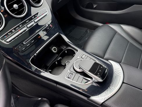 Used 2016 Mercedes-Benz C 300 4MATIC Sedan image 22