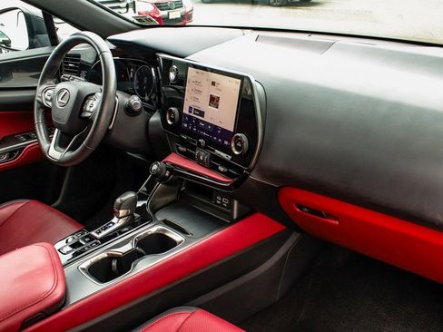 Used 2024 Lexus NX 350 AWD image 40