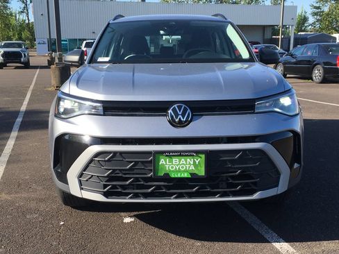 Used 2025 Volkswagen Taos S AWD/4WD image 10