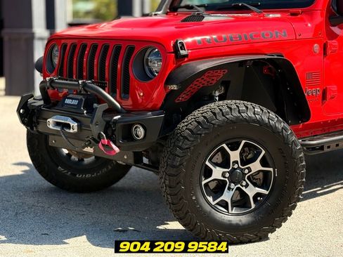 Used 2018 Jeep Wrangler Unlimited Rubicon AWD/4WD image 2