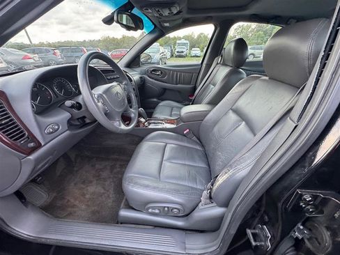 Used 2002 Oldsmobile Aurora 3.5 w/ All Weather Pkg image 34